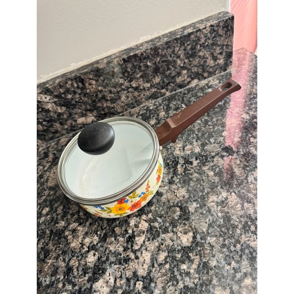Vintage JMP Sweet Flowers‎ Enamel Saucepan with Lid Made in Spain Floral Retro